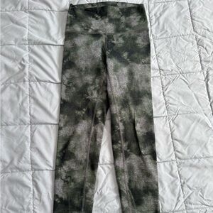Fleo Gray/Green Camo 7/8 El Toro Leggings